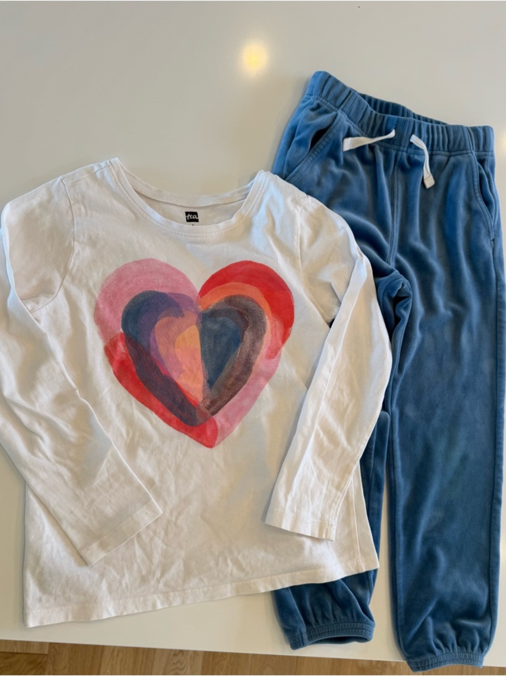Tea collection size 6 velour joggers and size 6 heart long sleeve tee